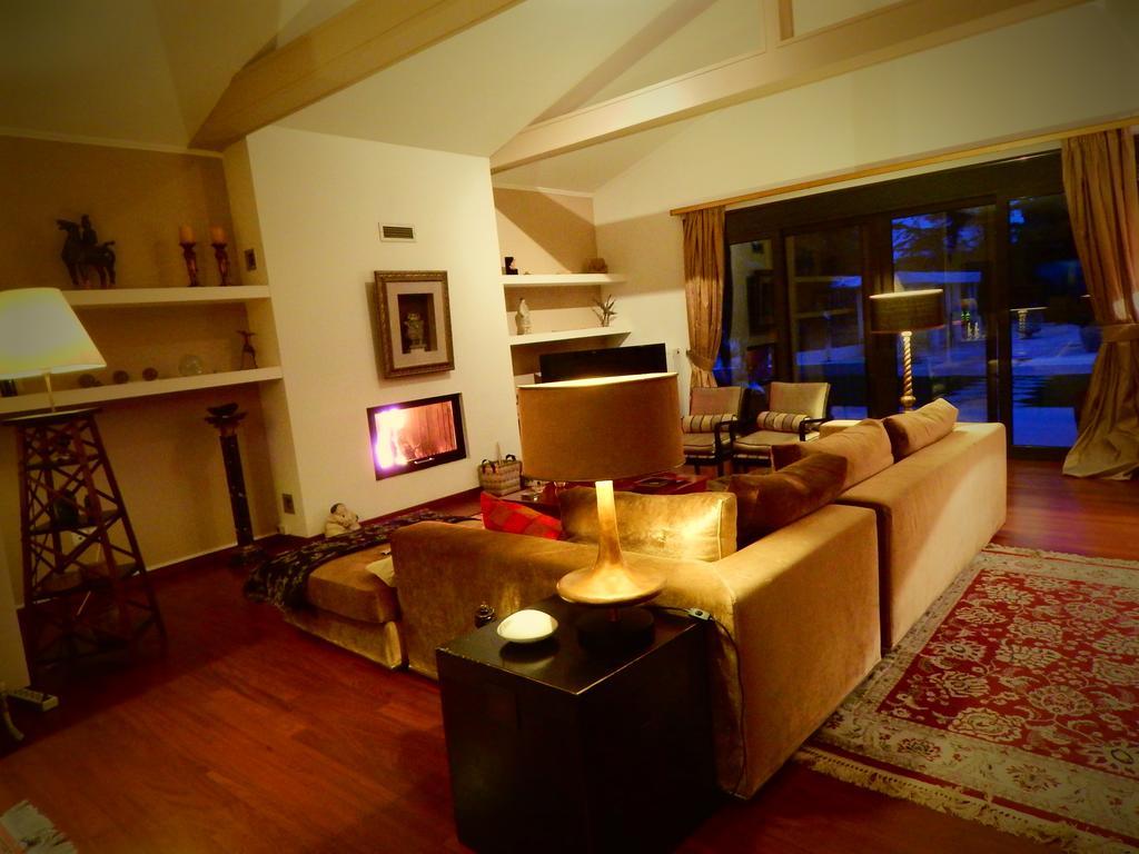 Villa Vravrona Tower & Suites Markopoulo Mesogaias ห้อง รูปภาพ