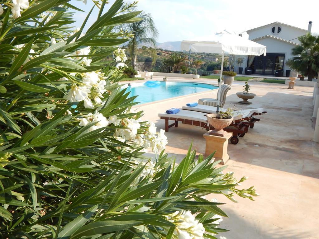 Villa Vravrona Tower & Suites Markopoulo Mesogaias ห้อง รูปภาพ