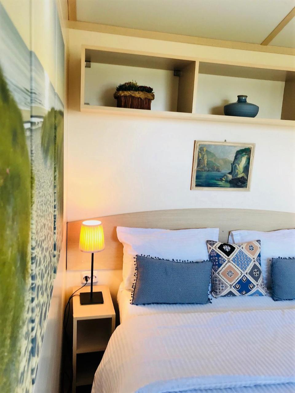 Villa Vravrona Tower & Suites Markopoulo Mesogaias ภายนอก รูปภาพ
